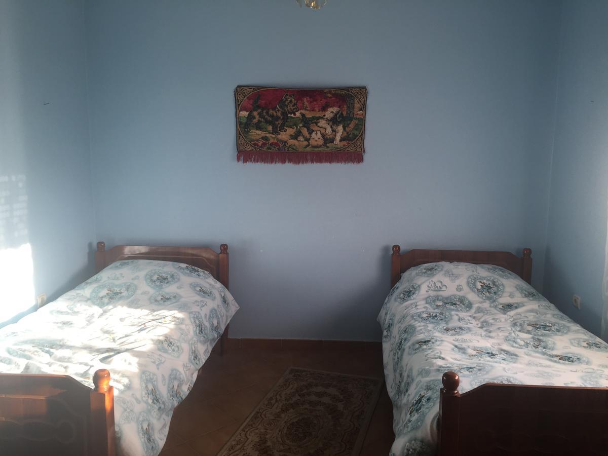 Vila Ridvani Korce Exterior foto